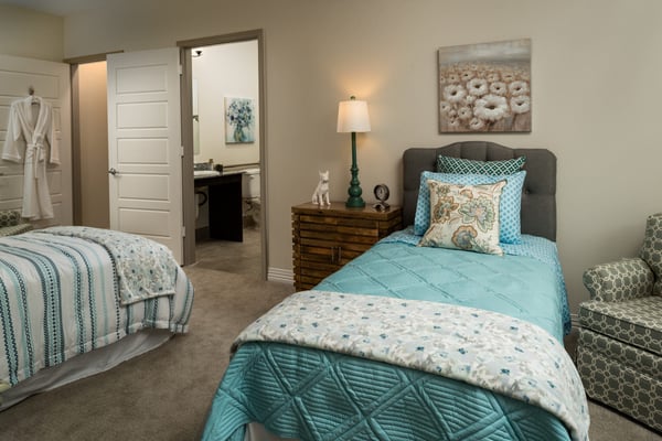 Spring_Cypress_Bedroom_2_e1576180104488