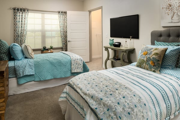 Spring_Cypress_Bedroom_3_e1576180128339