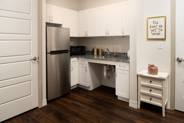Spring_Cypress_Kitchenette_e1576180438541-1