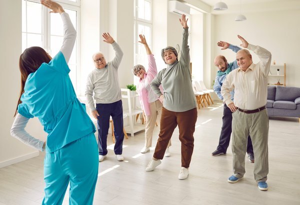 How to Create a Safe Exercise Routine and Plan for Seniors